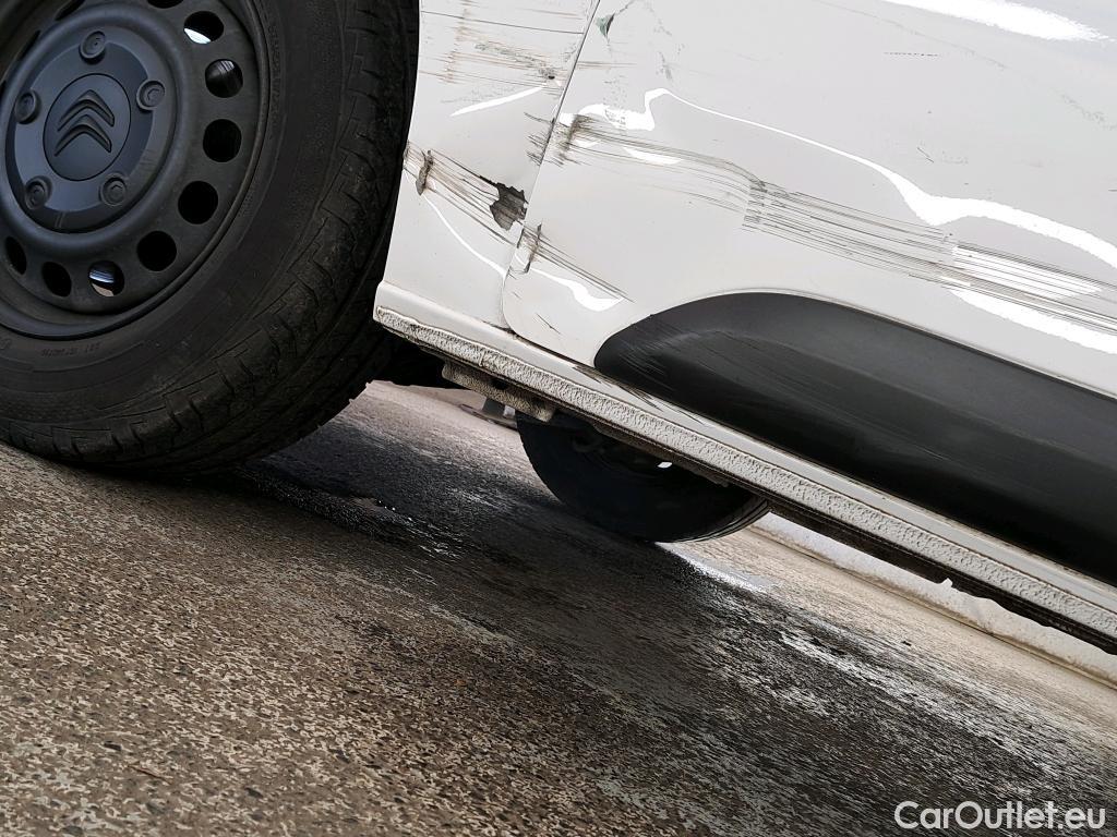  Citroen  Jumpy  Fourgon Club M 1.5 BlueHDi 100CV BVM6 E6d #19