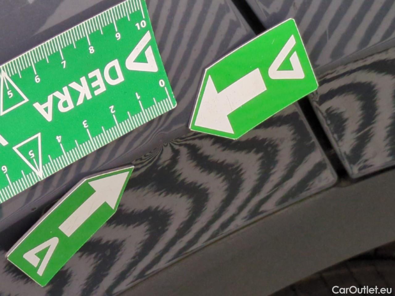  Volkswagen  Tiguan VOLKSWAGEN  / 2020 / 5P / SUV 1.4 eHybrid 245 DSG6 Elegance #6