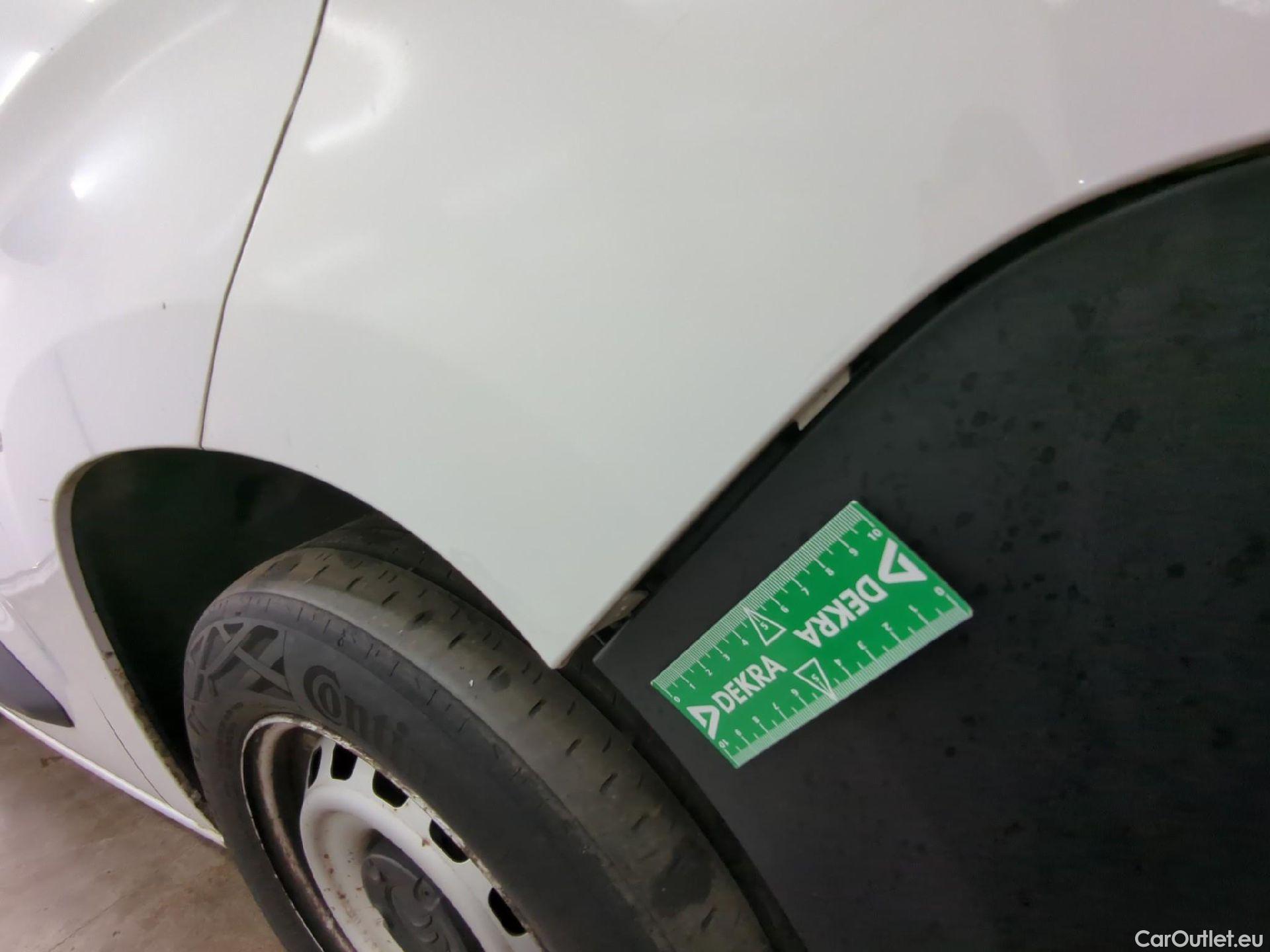  Citroen  Berlingo  Fourgon Club M 650 1.5 BlueHDi 75CV BVM5 E6dT #41