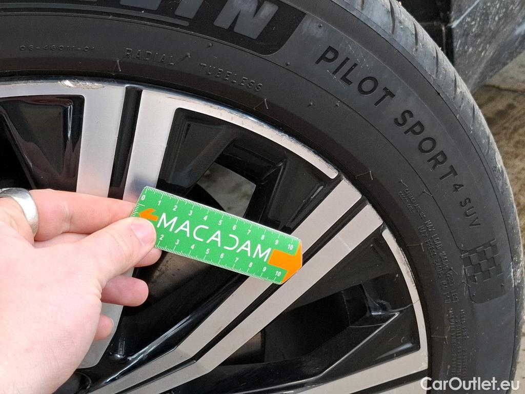  Volvo  XC90 VOLVO  / 2019 / 5P / SUV Recharge T8 AWD GT 8 Inscription #69