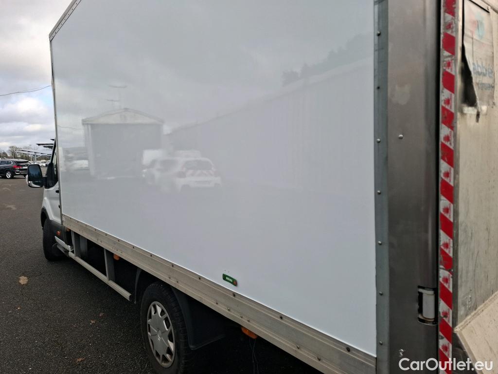  Ford  Transit FORD  / 2019 / 2P / Châssis cabine T 350 L4 TREND 2.0 l ecob 130 #19