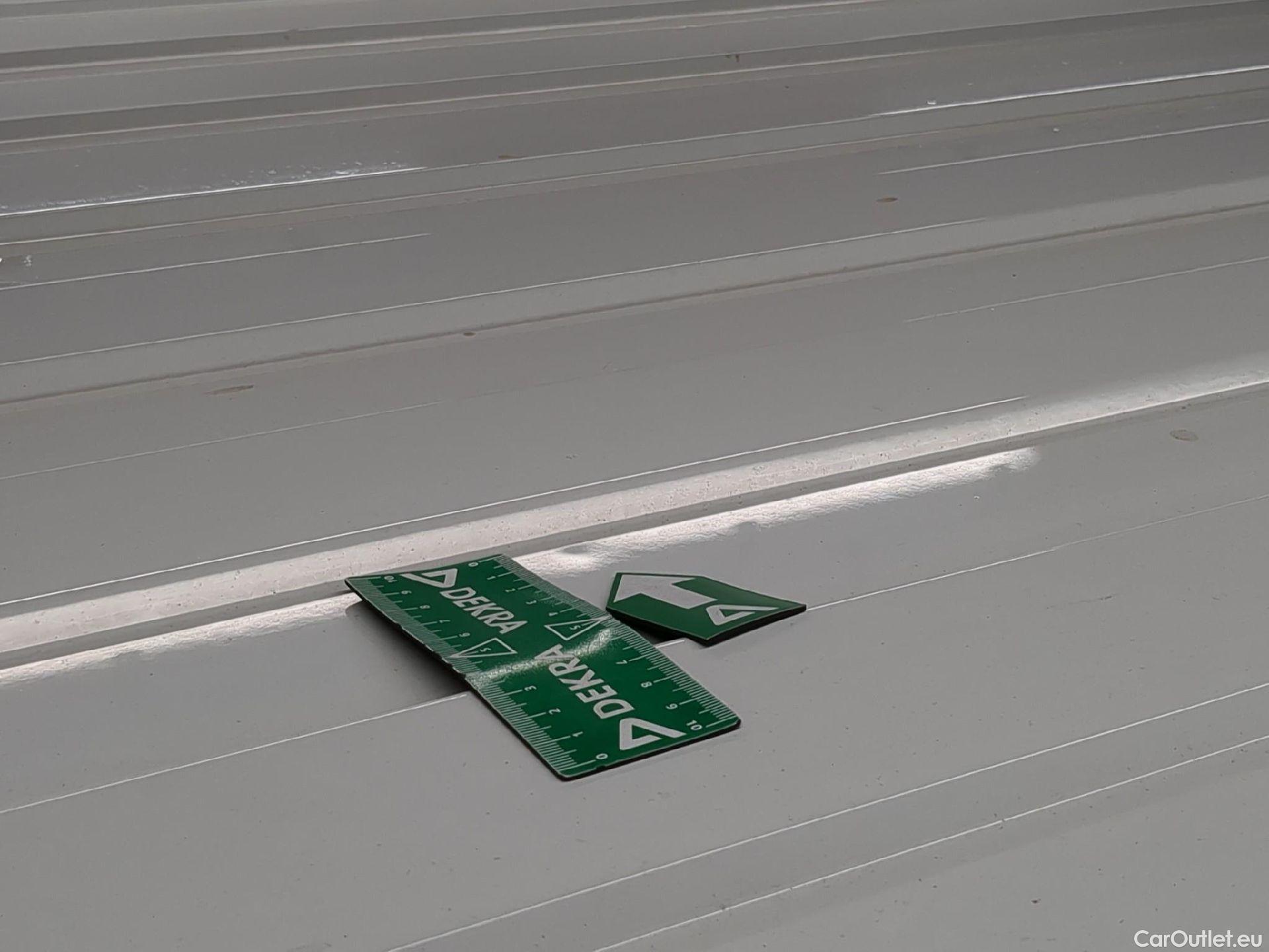  Peugeot  Boxer PEUGEOT  VU 4p Fourgon BLUEHDI 110 PREMIUM 335 L2H2 #72