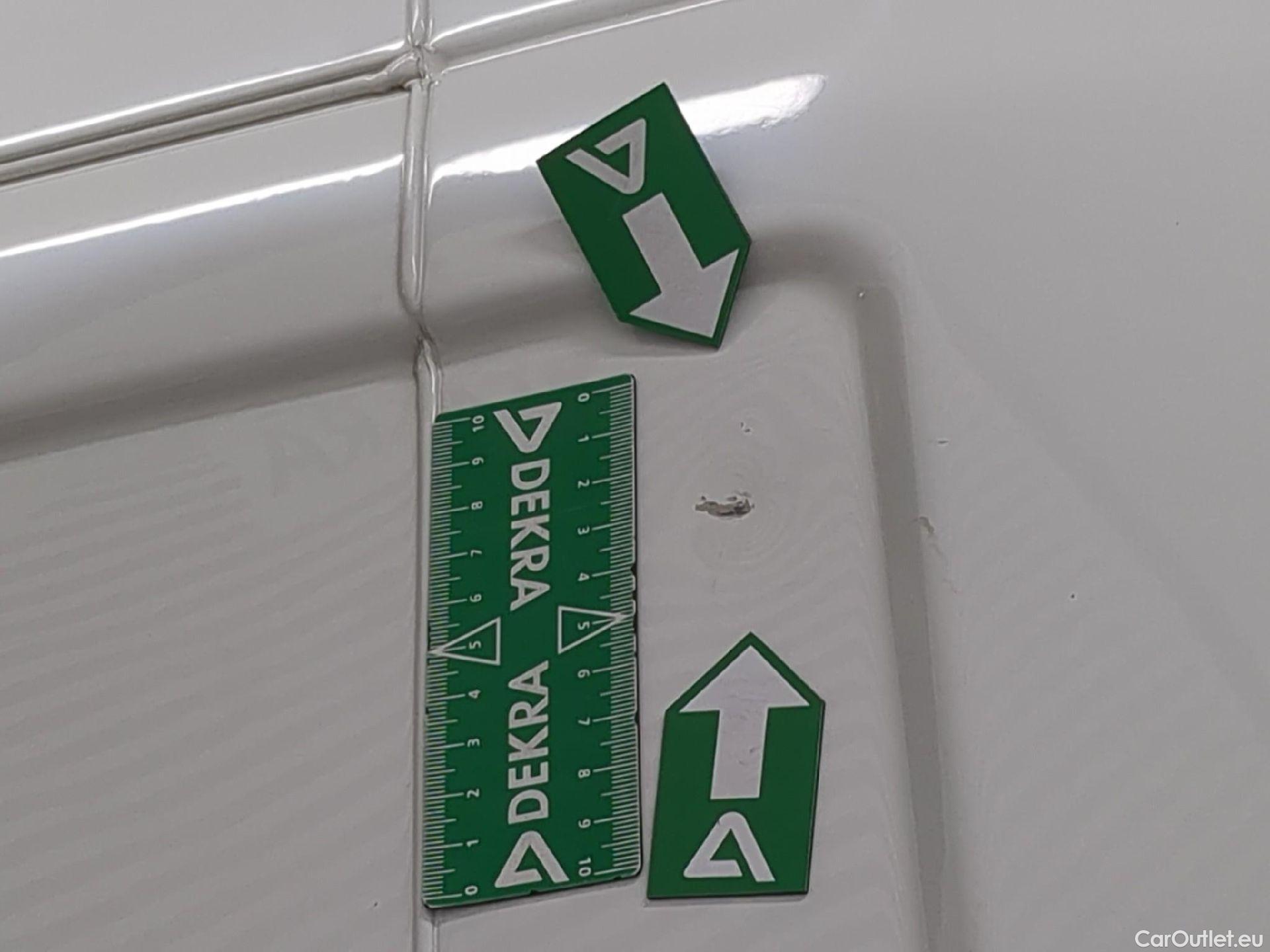  Peugeot  Boxer PEUGEOT  VU 4p Fourgon BLUEHDI 110 PREMIUM 335 L2H2 #22