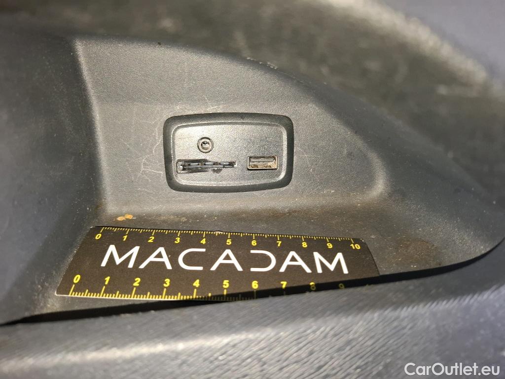  Renault  Kangoo  II Express Maxi Extra (Série Spéciale) 1.5 dCi 95CV BVM6 E6dT #26