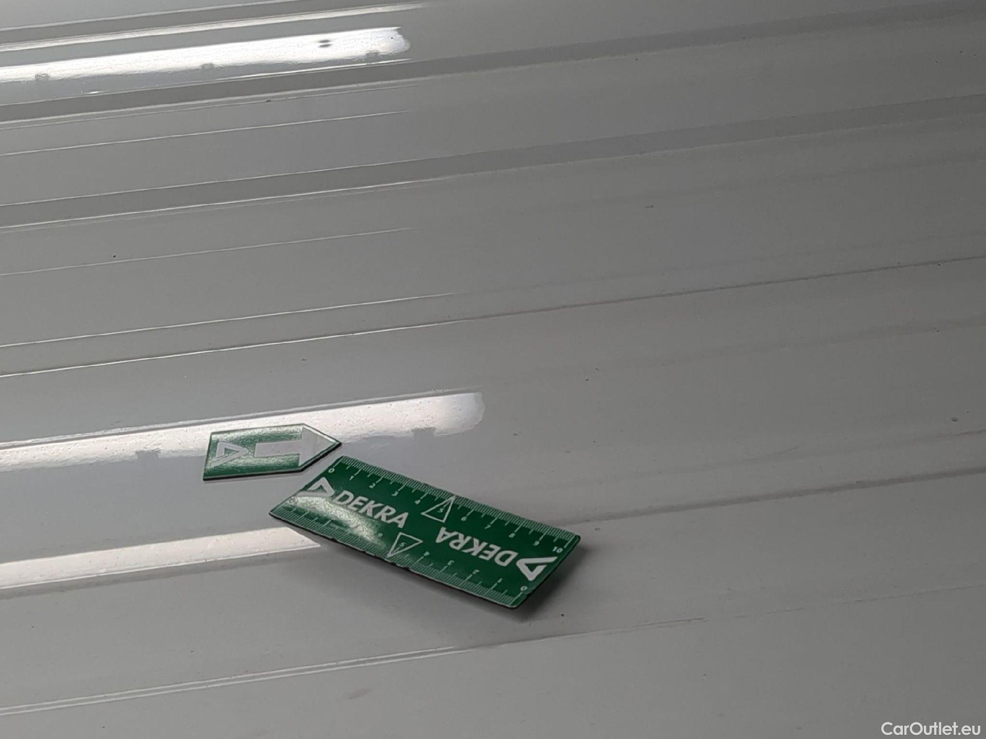  Peugeot  Boxer PEUGEOT  VU 4p Fourgon BLUEHDI 110 PREMIUM 335 L2H2 #63