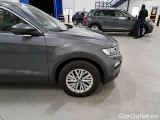  Volkswagen  T-ROC VOLKSWAGEN  / 2017 / 5P / SUV 1.5 TSI ACT BUSINESS DSG #32
