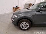  Volkswagen  T-ROC VOLKSWAGEN  / 2017 / 5P / SUV 1.5 TSI ACT BUSINESS DSG #56