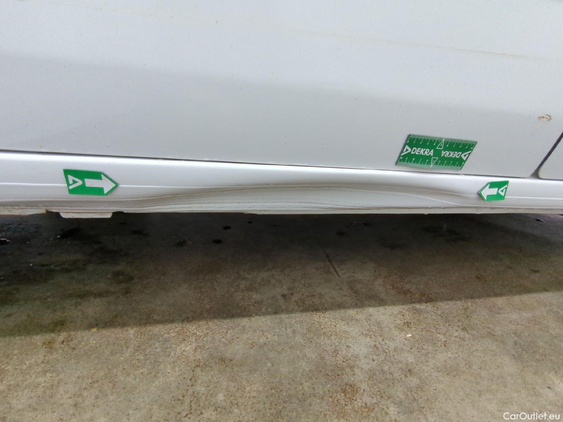  Citroen  Berlingo  Fourgon Club L2 (Long) 1.6 BlueHDi 100CV BVM5 E6 #24