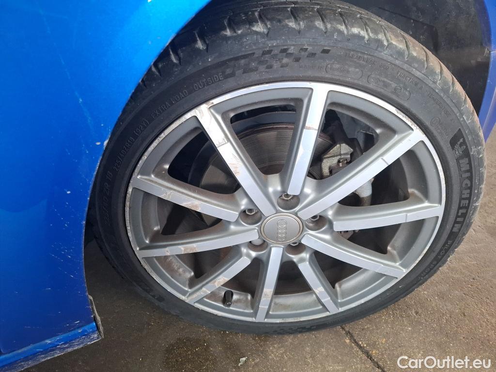  Audi  A3  Sportback Design luxe 2.0 TDI 150CV BVM6 E6 #38