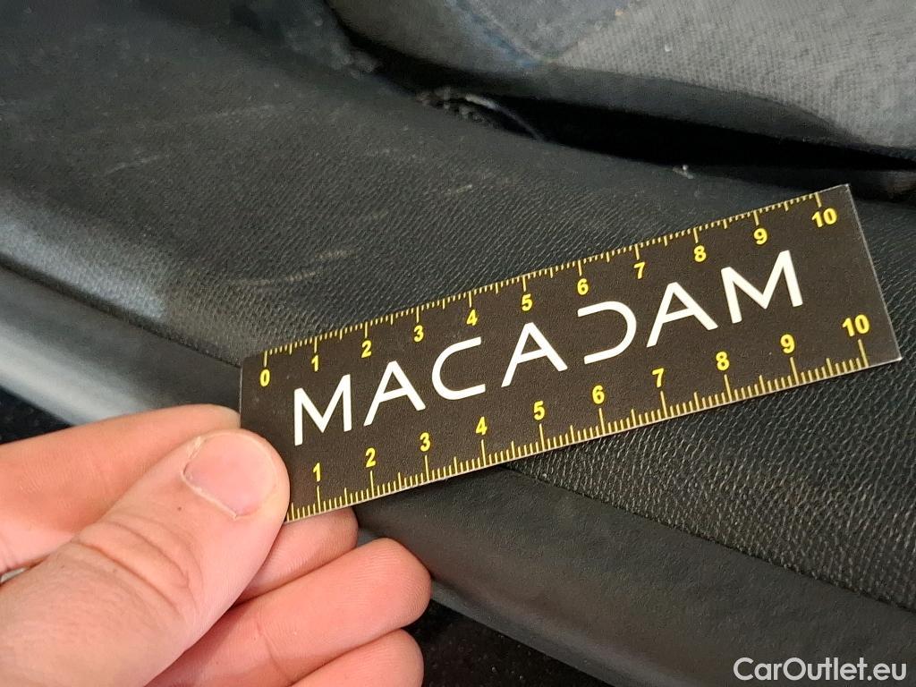  Citroen  C4  X Feel Pack 1.2 PureTech 130CV BVA8 6E #8