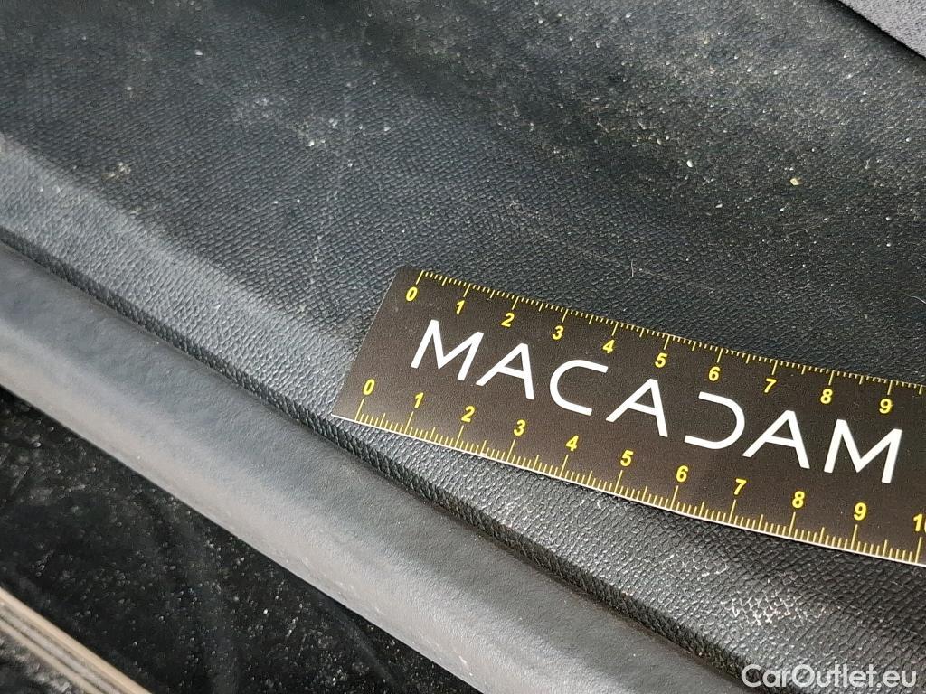  Citroen  C4  X Feel Pack 1.2 PureTech 130CV BVA8 6E #10