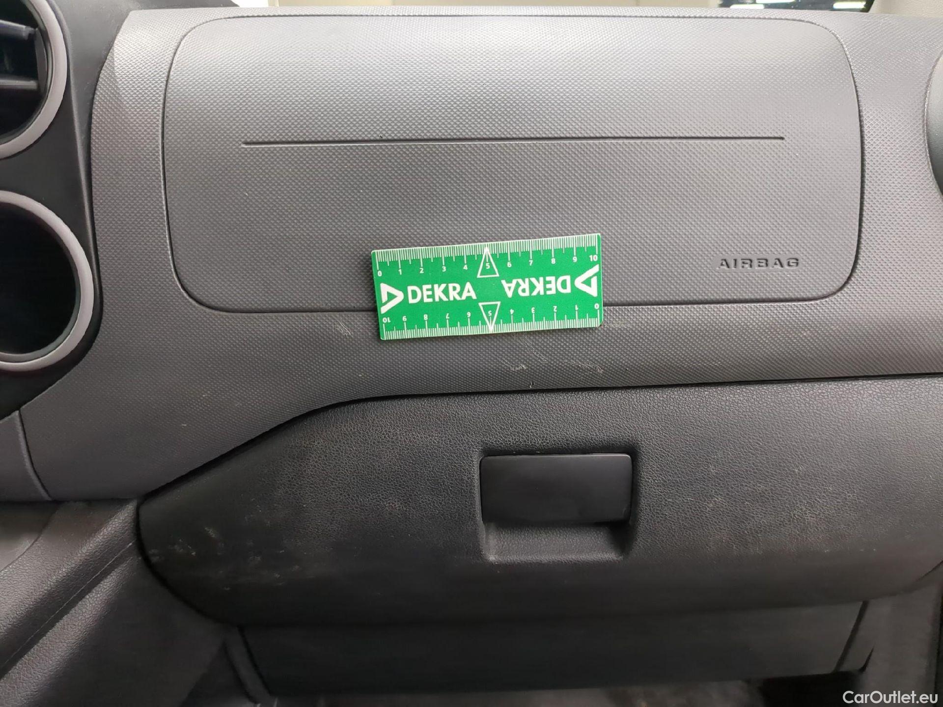  Citroen  Berlingo  Fourgon Club L2 (Long) 1.6 BlueHDi 100CV BVM5 E6 #13