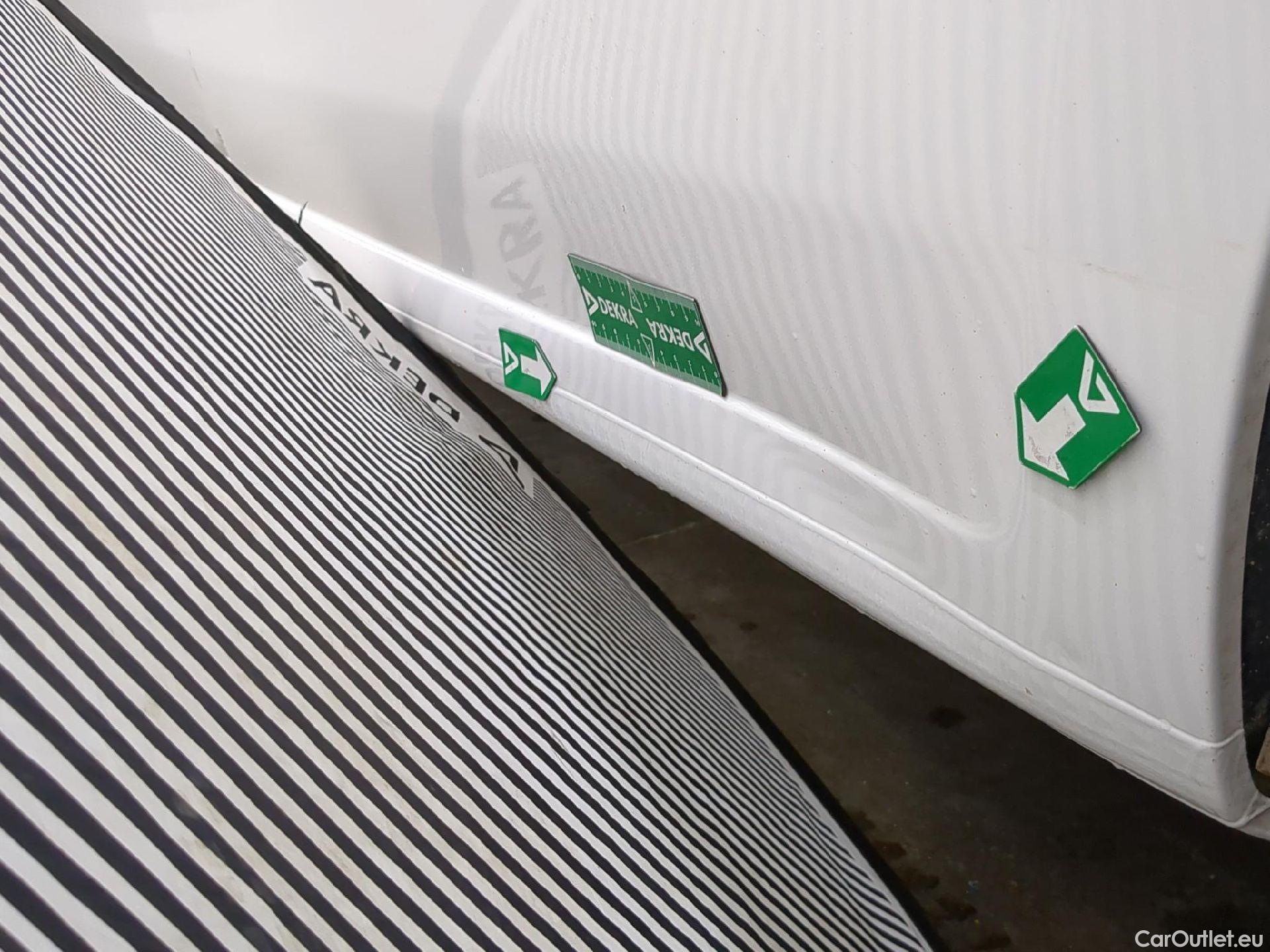  Citroen  Berlingo  Fourgon Club L2 (Long) 1.6 BlueHDi 100CV BVM5 E6 #50