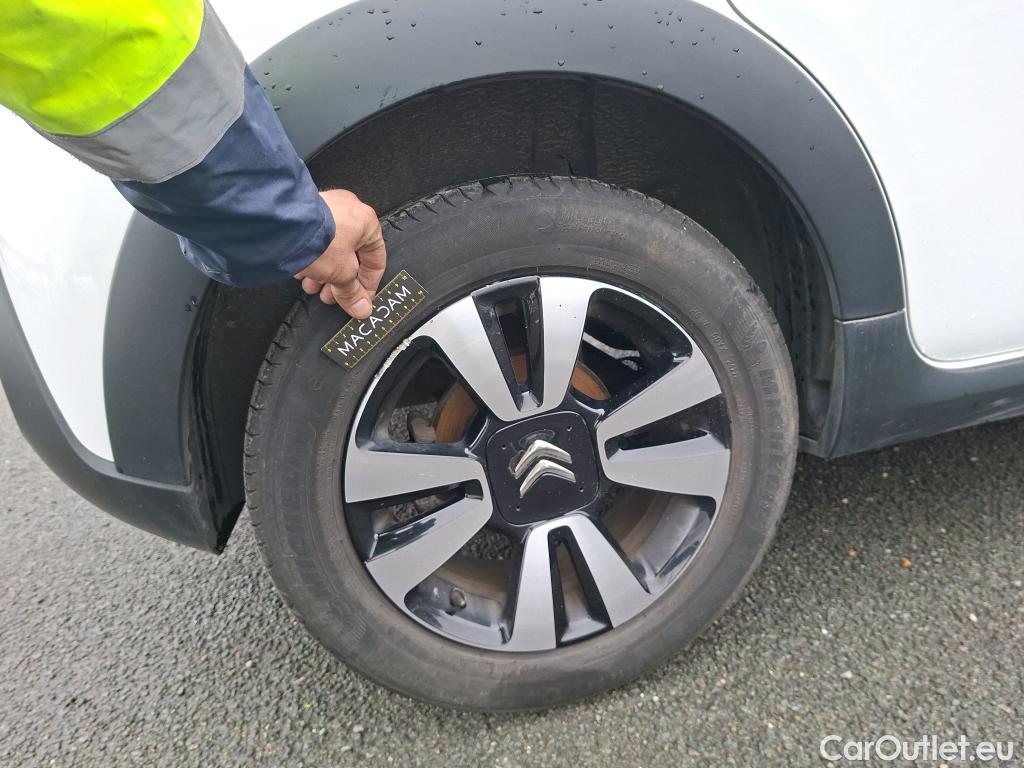  Citroen  C3  Shine Pack 1.2 PureTech 110CV BVM6 6E #11