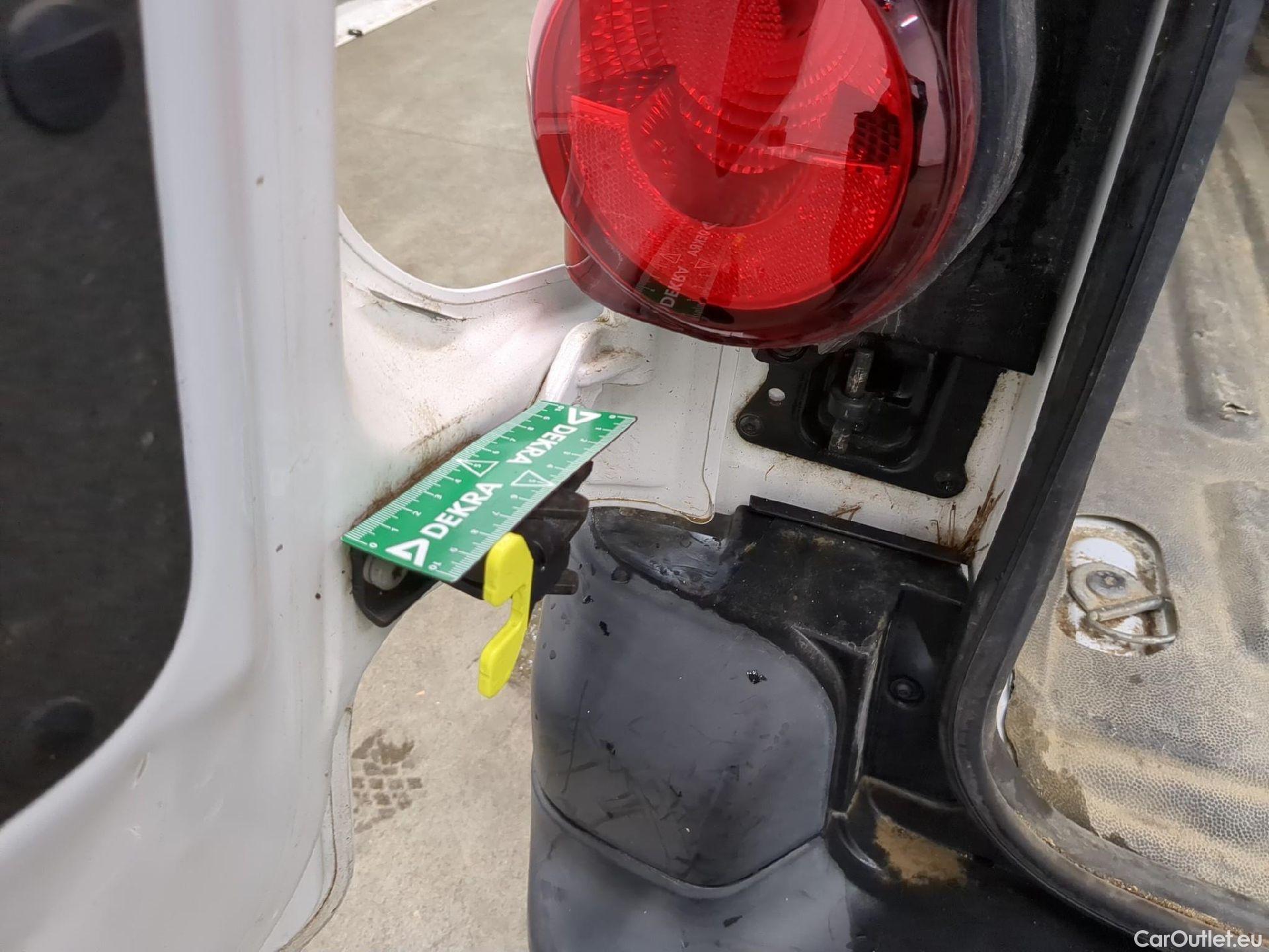  Citroen  Berlingo  Fourgon Club L2 (Long) 1.6 BlueHDi 100CV BVM5 E6 #5