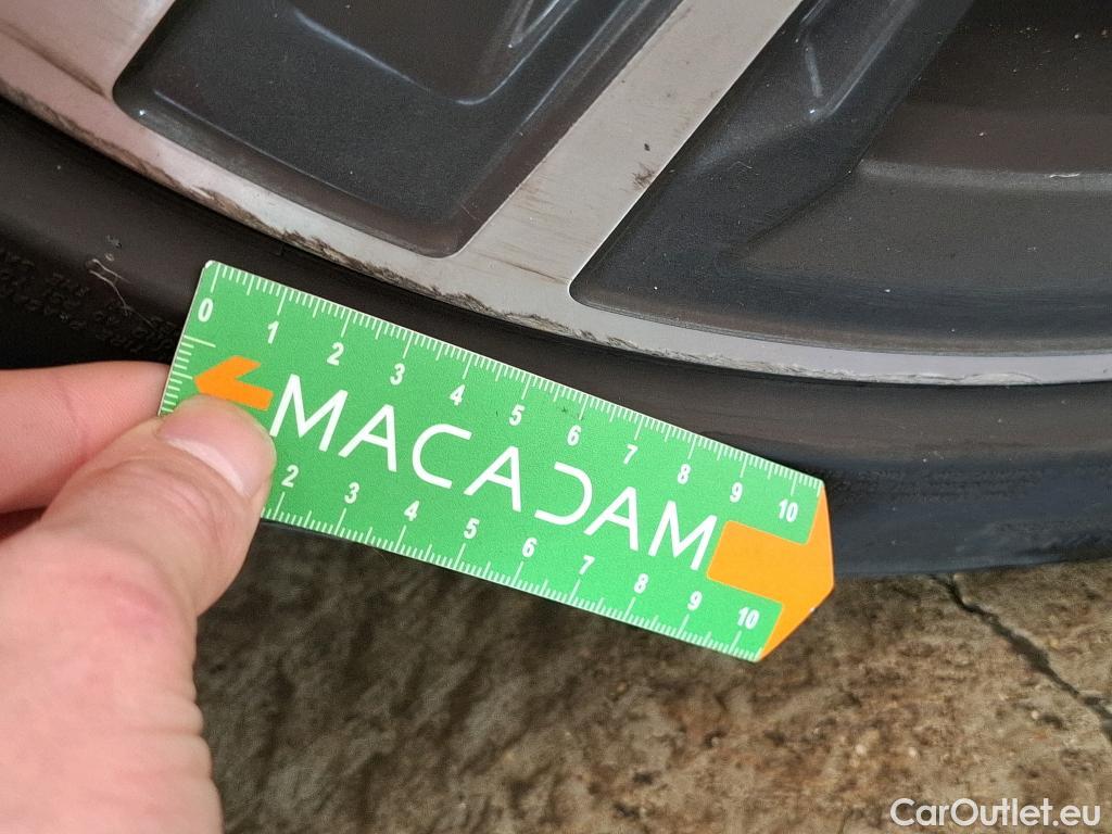  Bmw  Serie 1 BMW Série 1 / 2019 / 5P / Berline 116i DKG7 Business Design #11