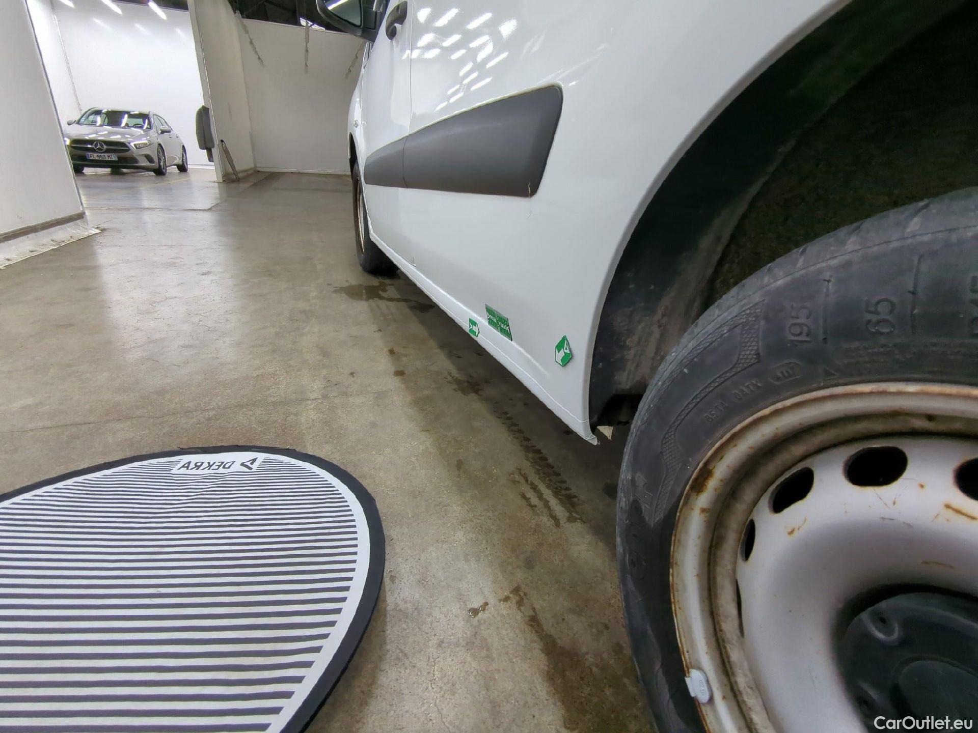  Citroen  Berlingo  Fourgon Club L2 (Long) 1.6 BlueHDi 100CV BVM5 E6 #52