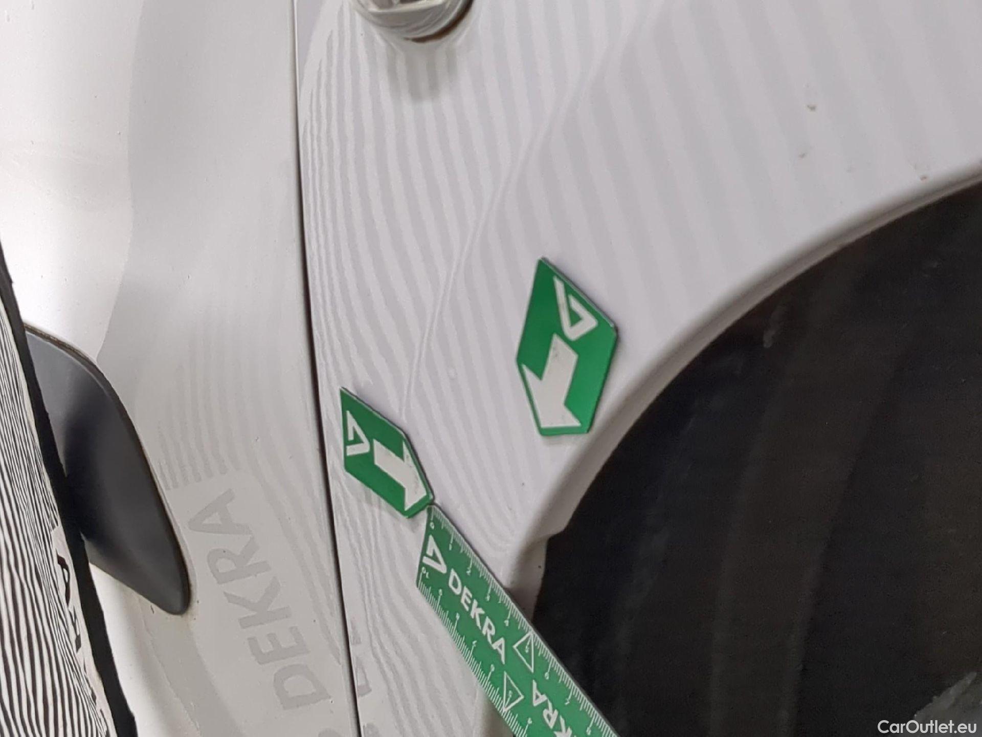  Citroen  Berlingo  Fourgon Club L2 (Long) 1.6 BlueHDi 100CV BVM5 E6 #34