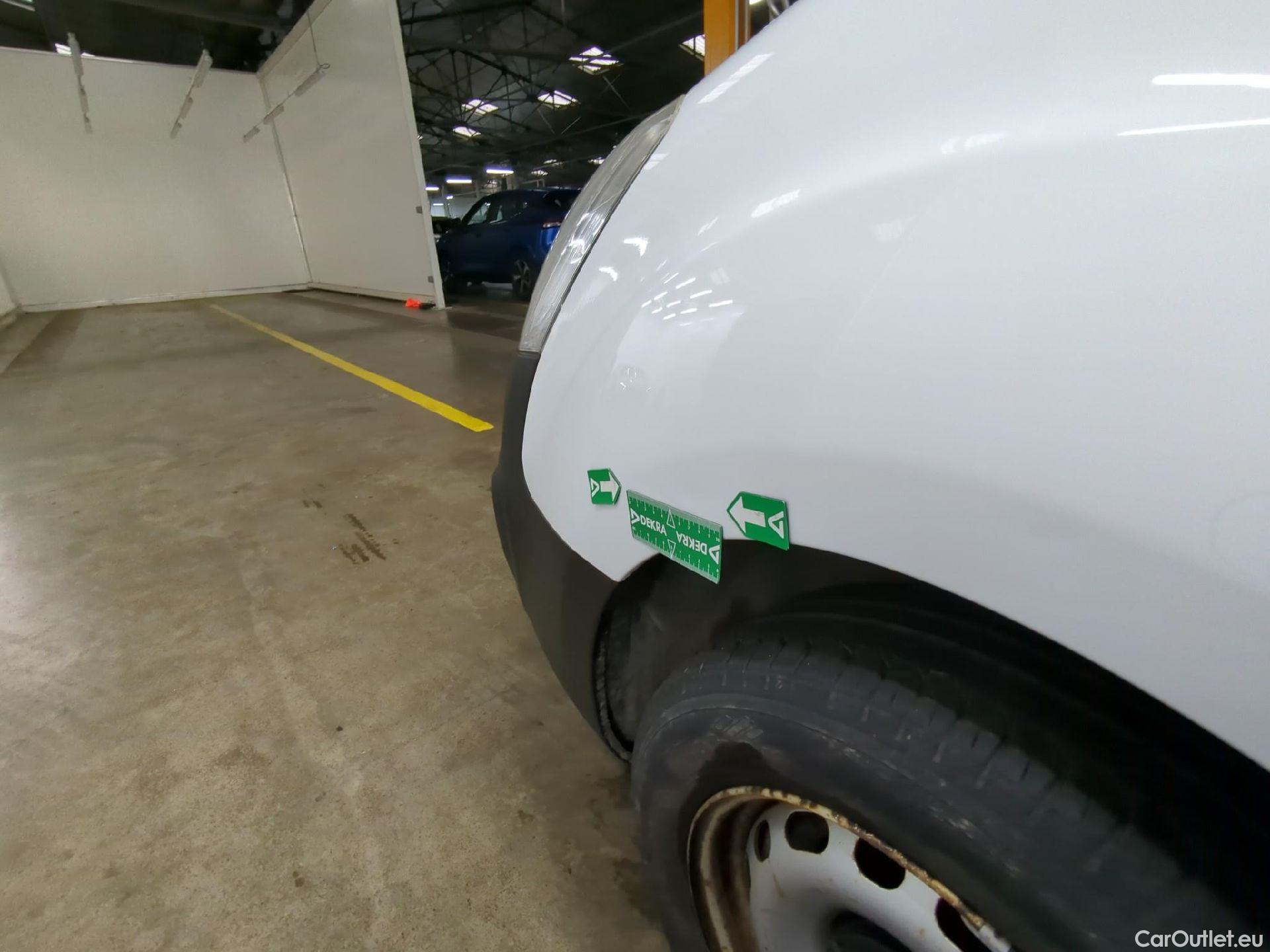  Citroen  Berlingo  Fourgon Club L2 (Long) 1.6 BlueHDi 100CV BVM5 E6 #45