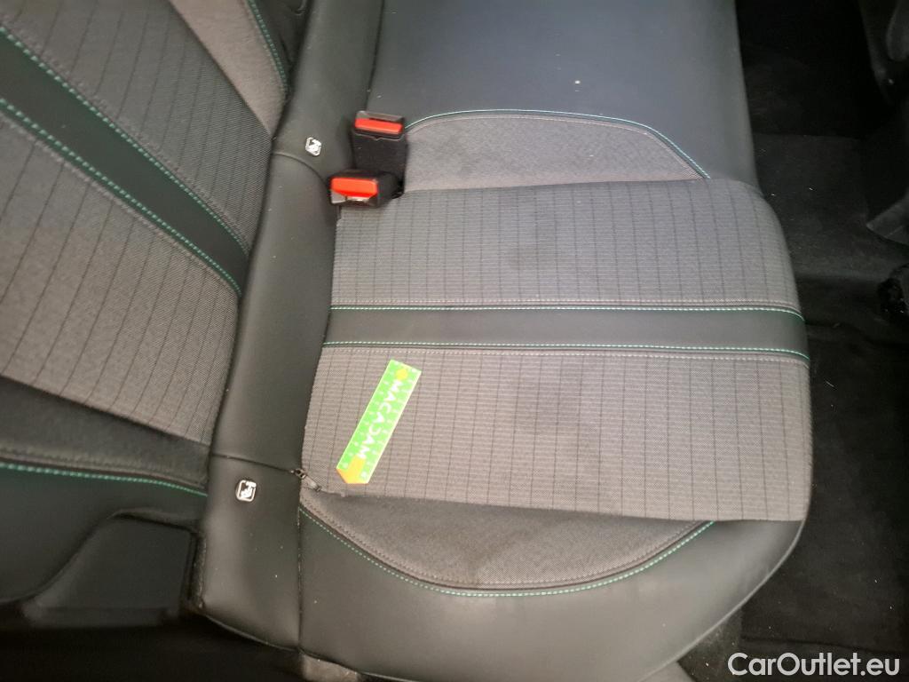  Peugeot  2008  Allure Business 1.5 HDi 110CV BVM6 E6d #52