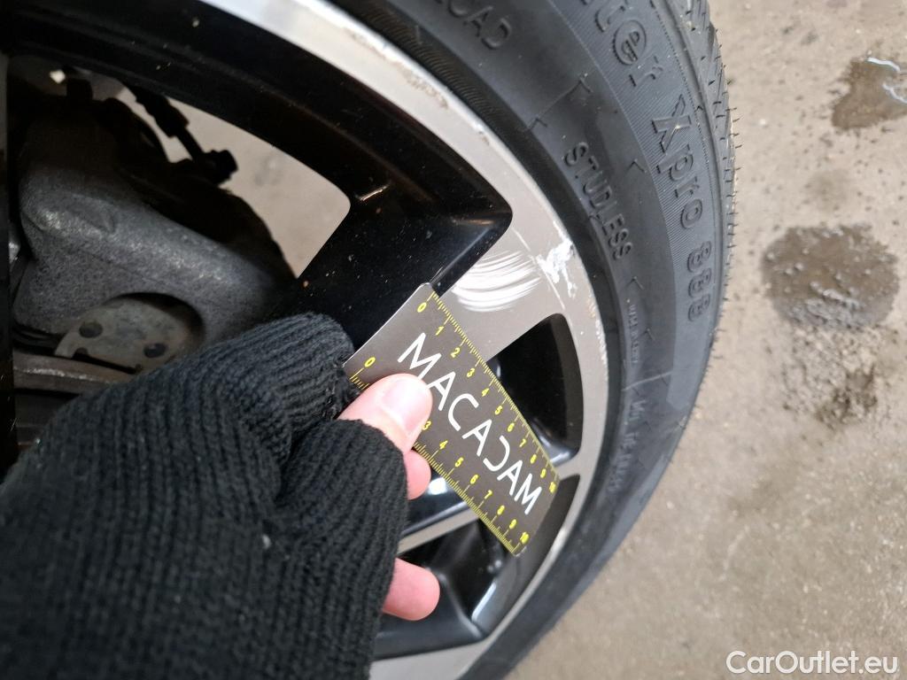  Nissan  Qashqai NISSAN  5p Crossover 1.2 DIG-T 115 Xtronic TEKNA #16