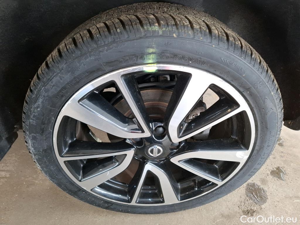  Nissan  Qashqai NISSAN  5p Crossover 1.2 DIG-T 115 Xtronic TEKNA #14