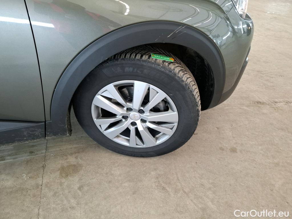  Peugeot  5008  Active Business 1.2 PureTech 130CV BVA8 7 Sieges E6d #19