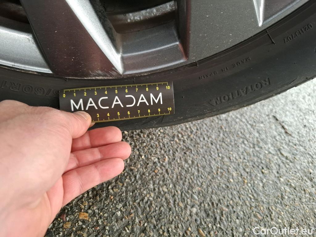  Renault  Arkana  Evolution 1.6 E-TECH Hybrid 145CV BVA6 6E #21