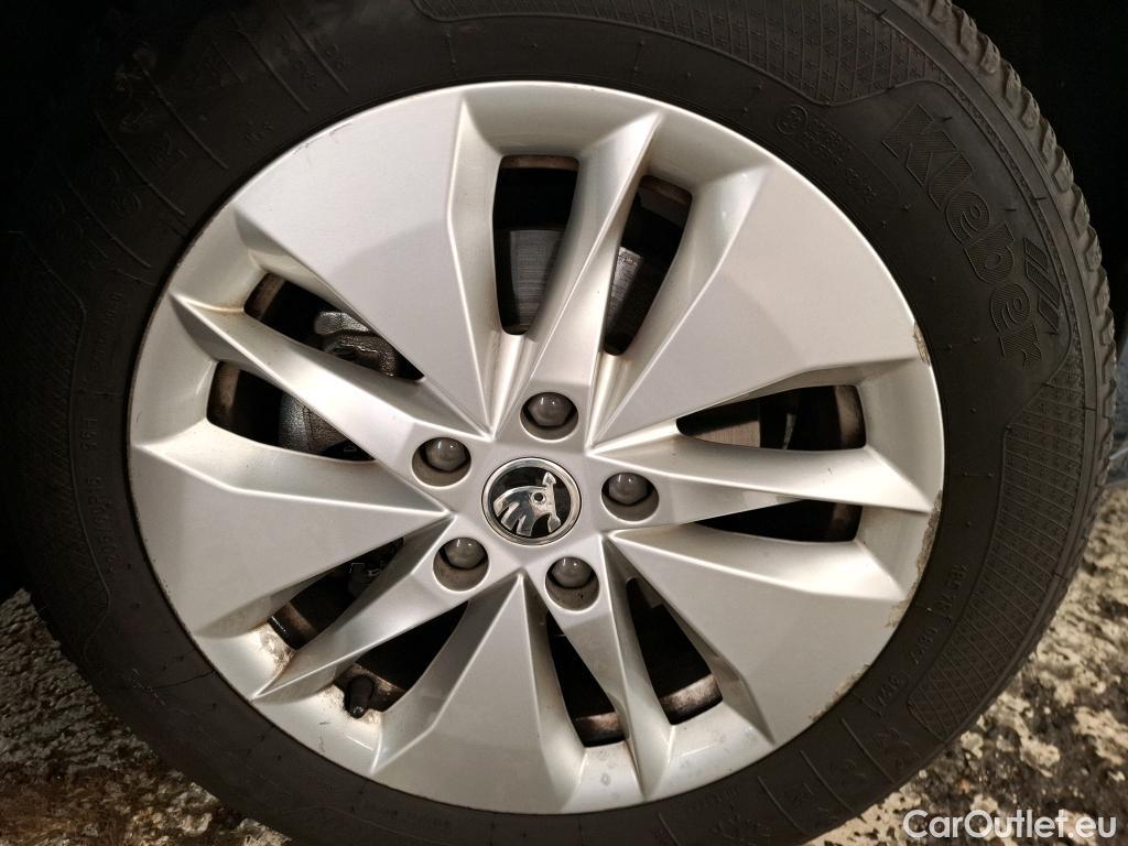  Skoda  Octavia  Break Business 2.0 TDI 115CV BVA7 E6d #8