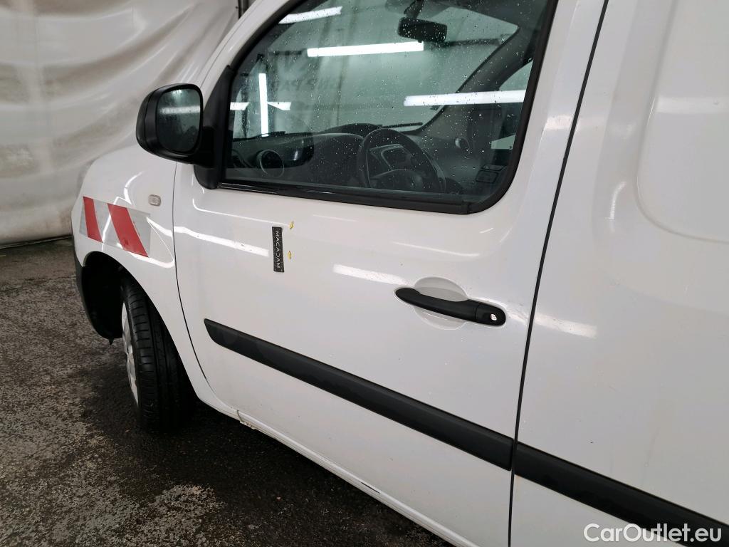  Renault  Kangoo  Express Maxi Extra (Série Spéciale) 1.5 dCi 90CV BVM5 E6 #23