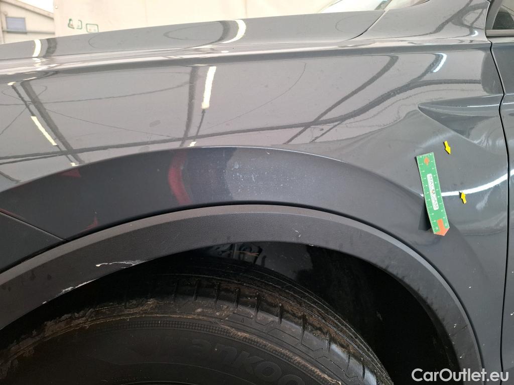  Volkswagen  Tiguan VOLKSWAGEN  / 2020 / 5P / SUV 1.5 TSI 150 DSG7 LIFE BUSI #1