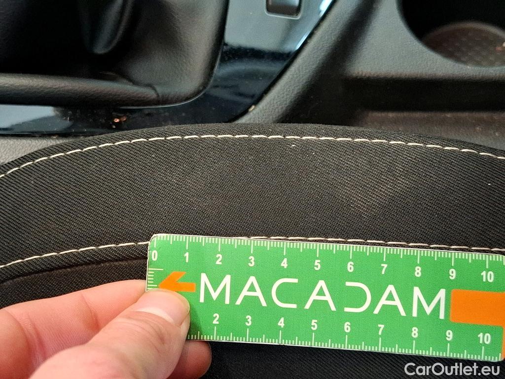  Renault  Megane  IV Berline 5pt. Société Air 1.5 dCi 90CV BVM6 E6 #40