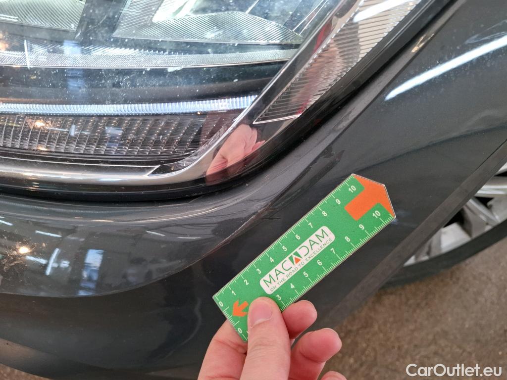  Volkswagen  Tiguan VOLKSWAGEN  / 2020 / 5P / SUV 1.5 TSI 150 DSG7 LIFE BUSI #12