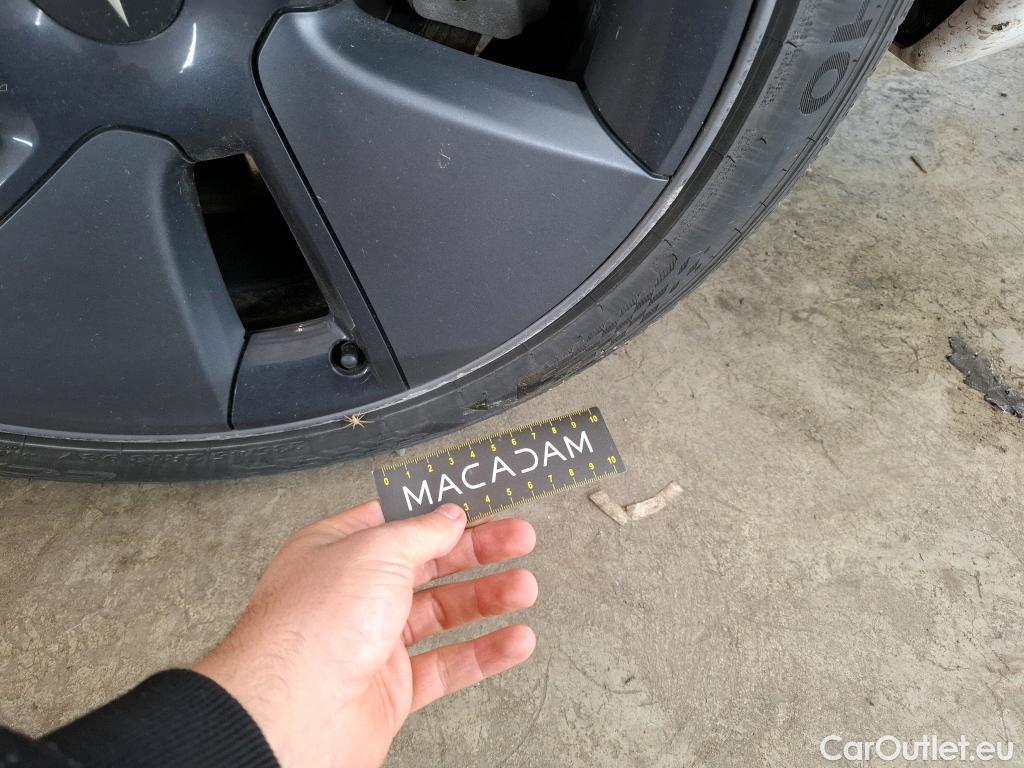  Tesla  Model 3 TESLA  / 2018 / 4P / Berline Grande Autonomie #28