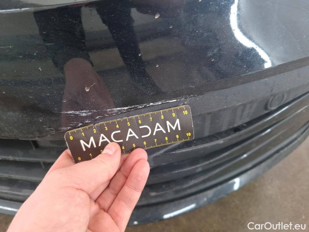  Volkswagen  Golf  VOLKSWAGEN / 2020 / 5P / Berline 1.0 eTSI OPF 110 DSG7 Life Business #23