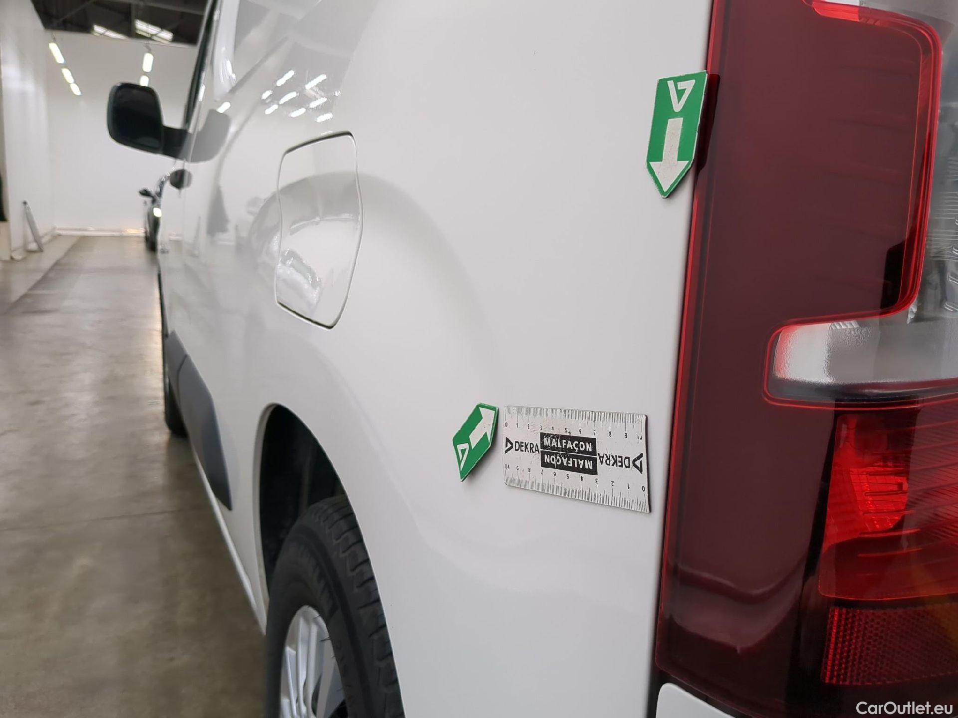  Land Rover  Discovery TOYOTA Proace City / 2021 / 4P / Fourgonnette ELECTRIC MEDIUM 50KWH BUSINESS #1