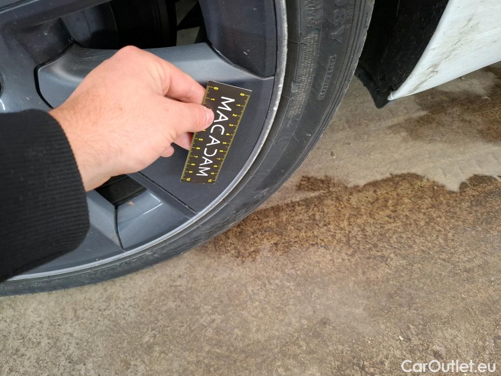  Tesla  Model 3 TESLA  / 2018 / 4P / Berline Grande Autonomie #23