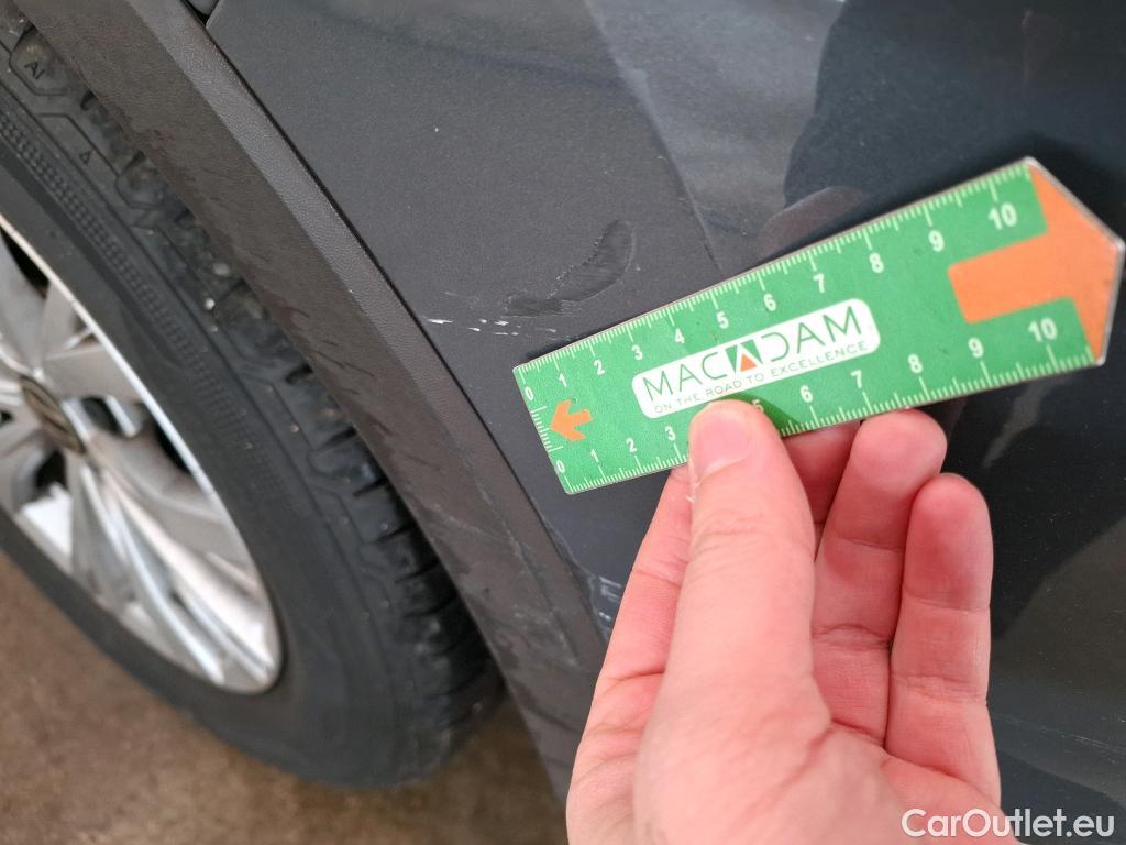  Volkswagen  Tiguan VOLKSWAGEN  / 2020 / 5P / SUV 1.5 TSI 150 DSG7 LIFE BUSI #7