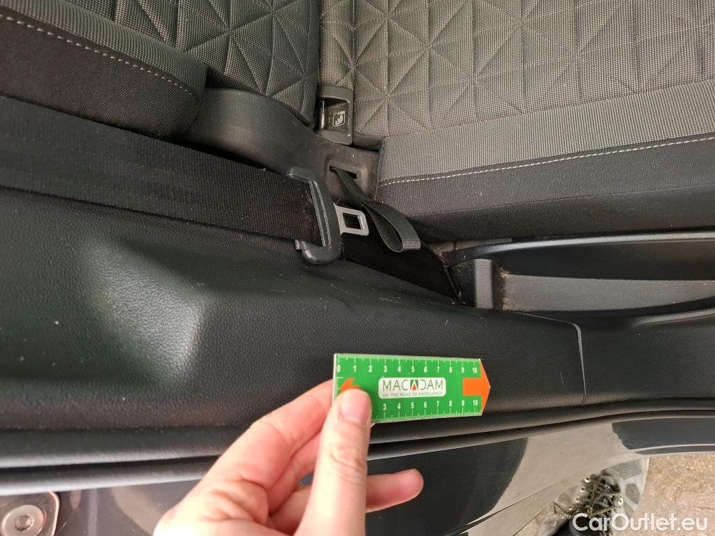  Volkswagen  Tiguan VOLKSWAGEN  / 2020 / 5P / SUV 1.5 TSI 150 DSG7 LIFE BUSI #20