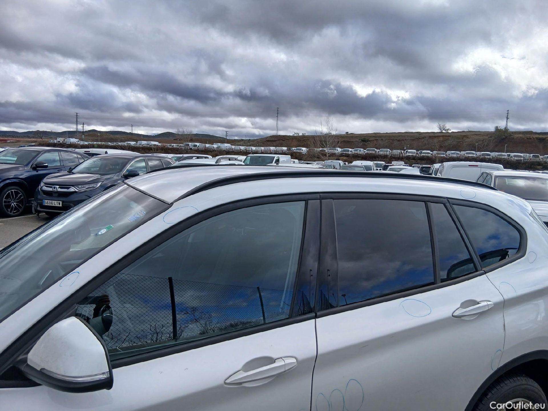  Bmw  X1 BMW  / 2019 / 5P / todoterreno sDrive16d Business #19