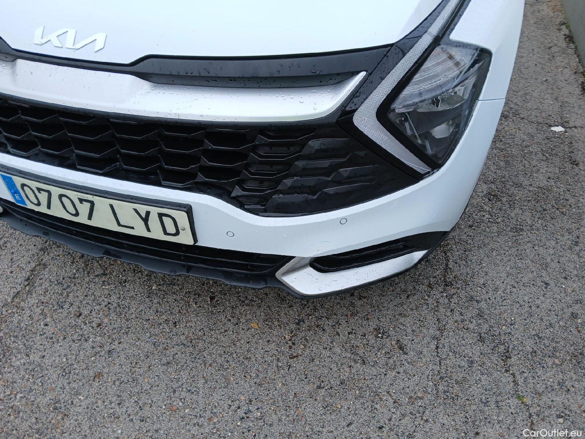  KIA  Sportage KIA  / 2022 / 5P / todoterreno 1.6 T-GDi 110kW (150CV) Drive 4x2 (AC2) #20