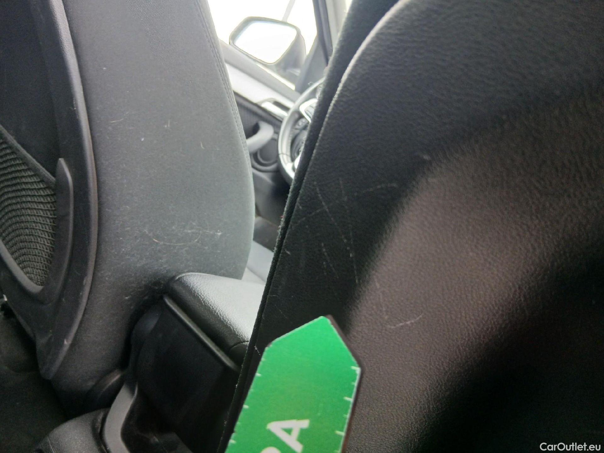  Bmw  X1 BMW  / 2019 / 5P / todoterreno sDrive16d Business #50