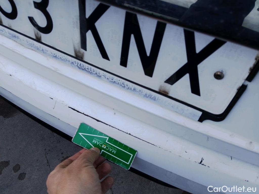  Renault  Megane RENAULT Mégane / 2015 / 5P / familiar Sp. Tourer Zen En. dCi 81kW (110CV) #16