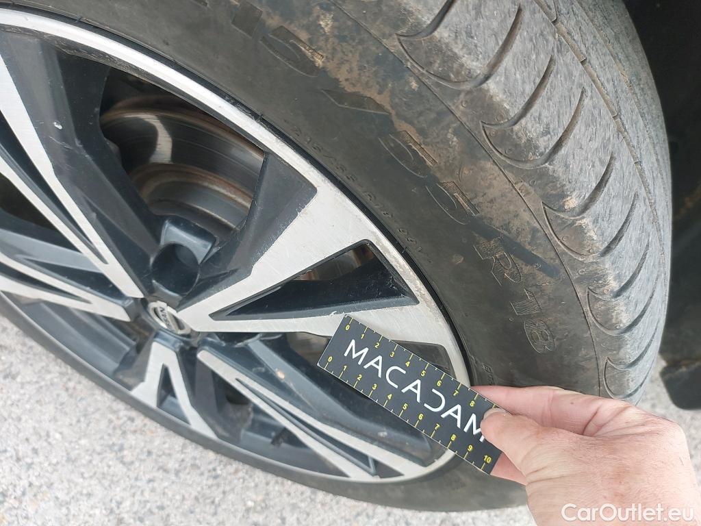  Nissan  Qashqai NISSAN  / 2017 / 5P / todoterreno dCi 85 kW (115 CV) E6D N-CONNECTA #13