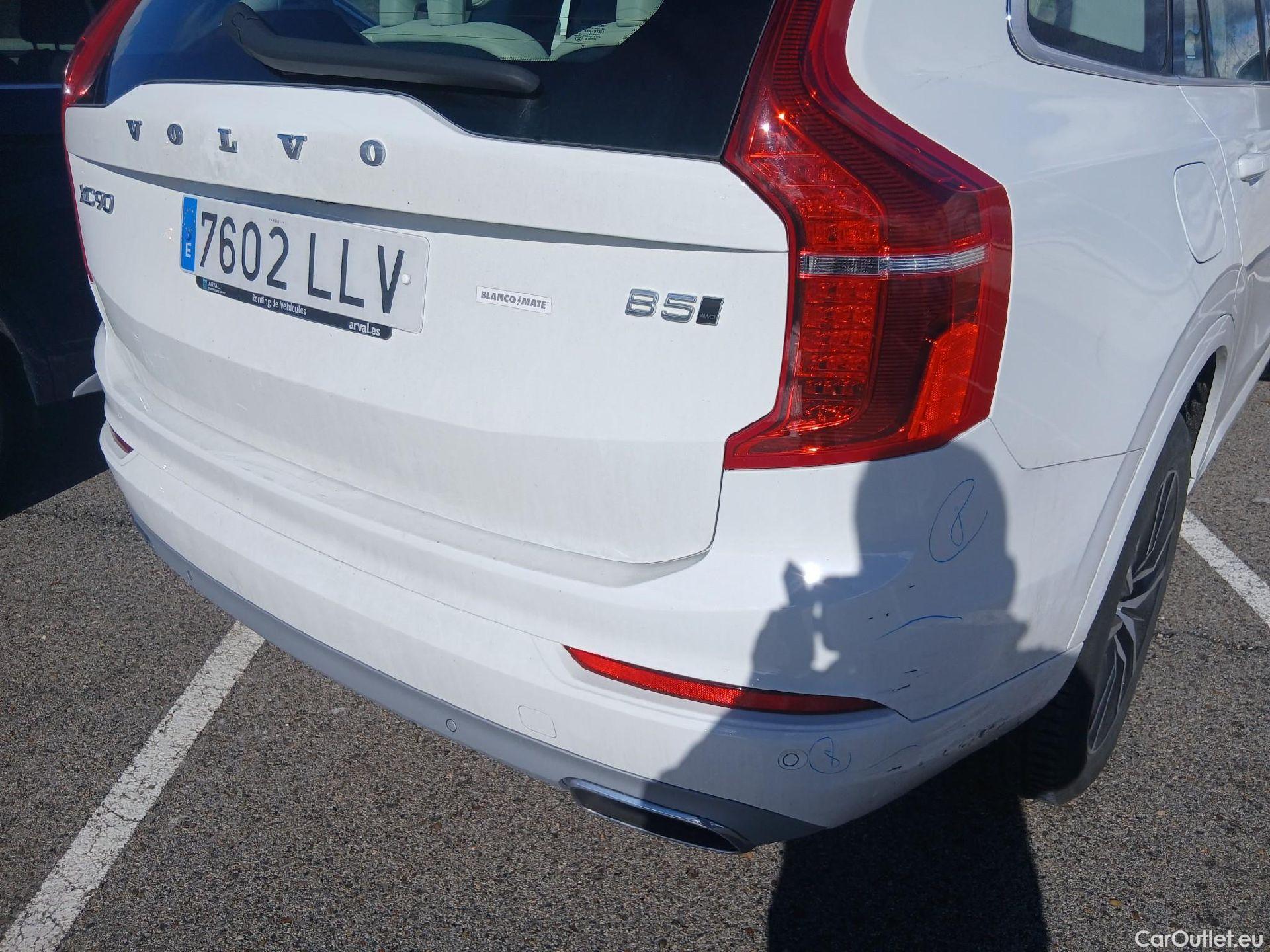  Volvo  XC90 VOLVO  / 2019 / 5P / todoterreno 2.0 B5 D AWD Momentum Pro Auto #8