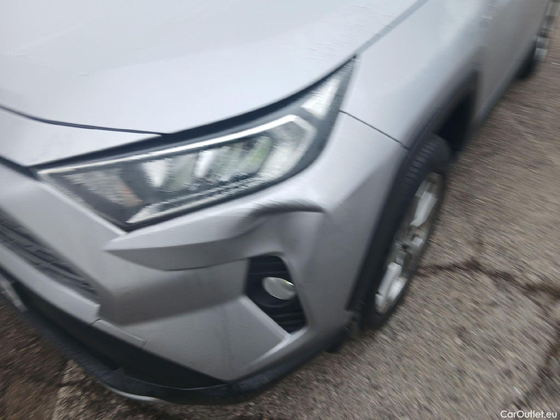  Toyota  RAV4 TOYOTA  / 2018 / 5P / todoterreno 2.5l Advance #1