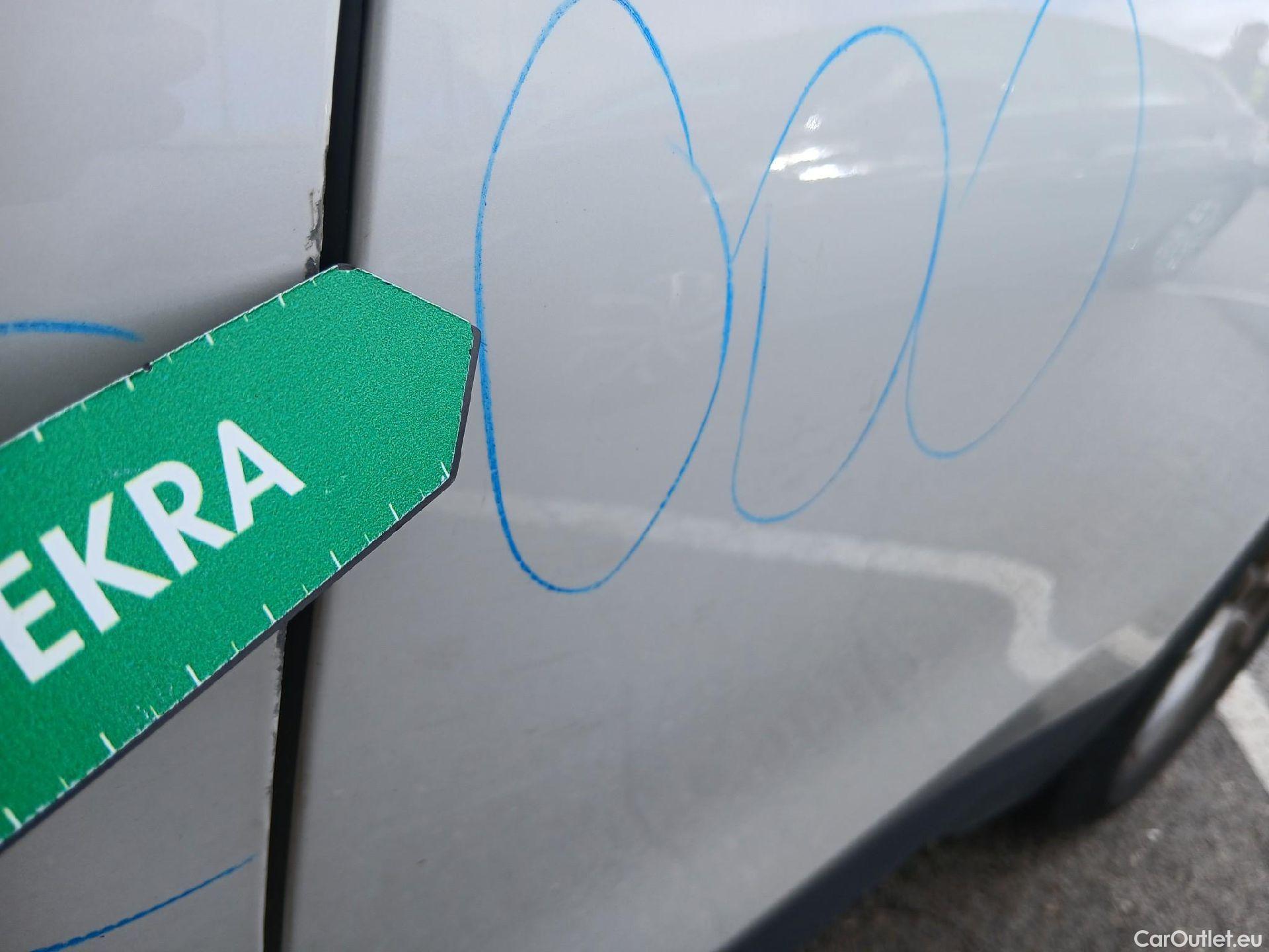  Bmw  X1 BMW  / 2019 / 5P / todoterreno sDrive16d Business #14