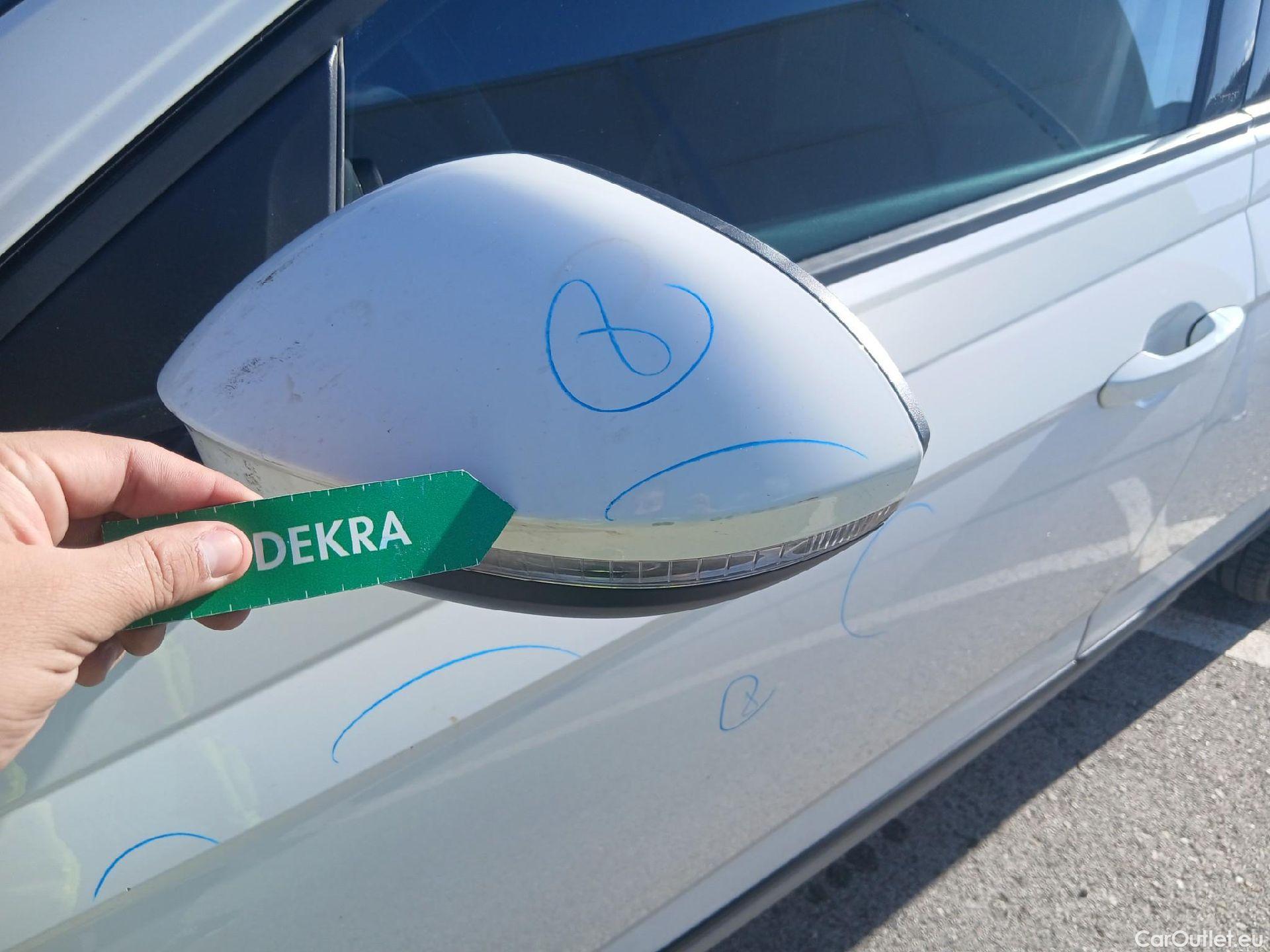  Volkswagen  Taigo VOLKSWAGEN  / 2021 / 5P / todoterreno Life 1.0 TSI 81kW (110CV) #15