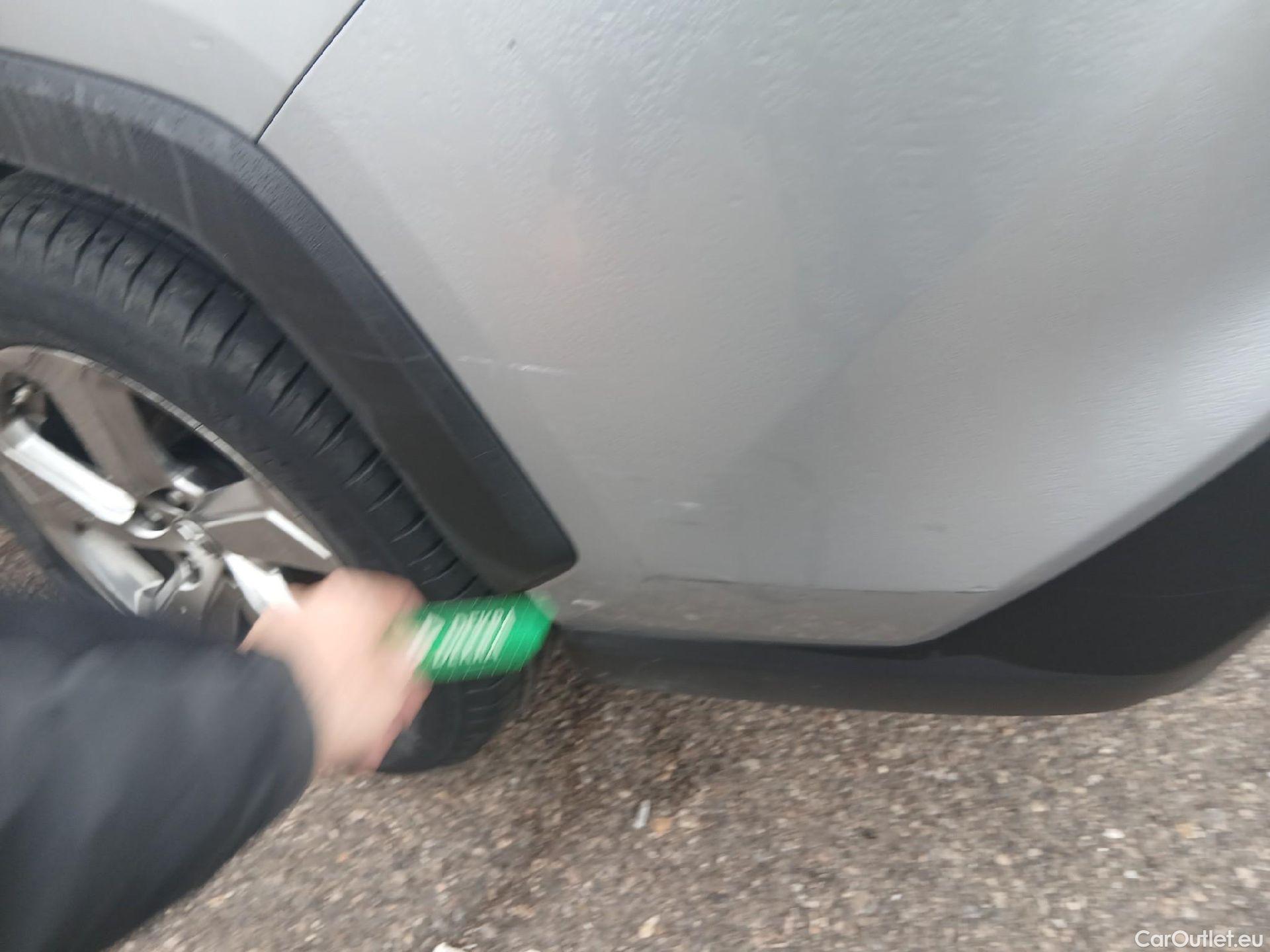  Toyota  RAV4 TOYOTA  / 2018 / 5P / todoterreno 2.5l Advance #19