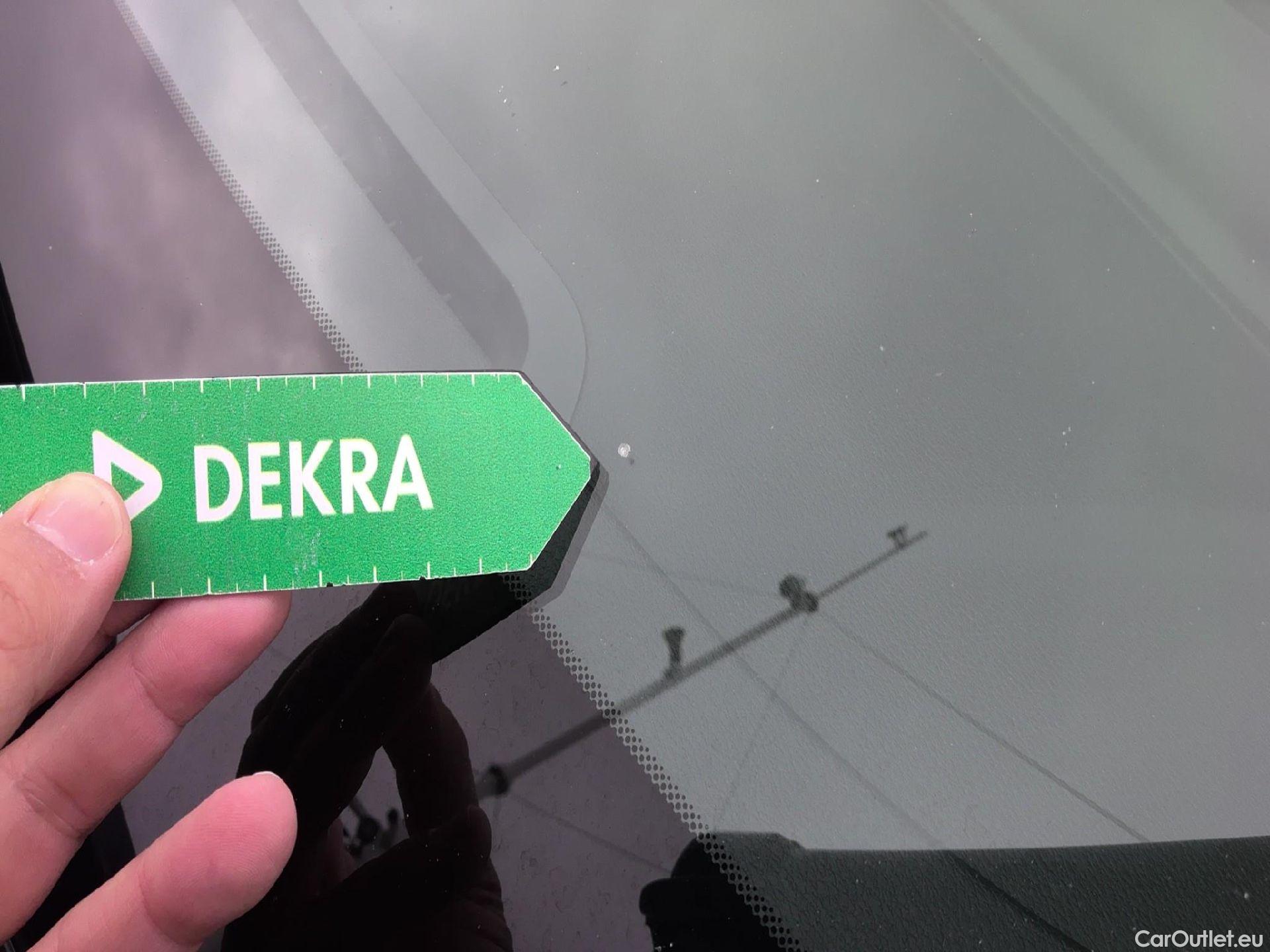  KIA  Sportage KIA  / 2022 / 5P / todoterreno 1.6 T-GDi 110kW (150CV) Drive 4x2 (AC2) #40